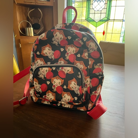Funko Pennywise Mini Backpack - Picture 2 of 6